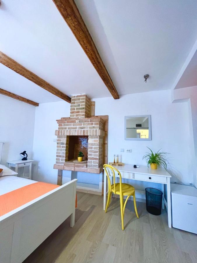 Val Comeza Otel Komiža Dış mekan fotoğraf