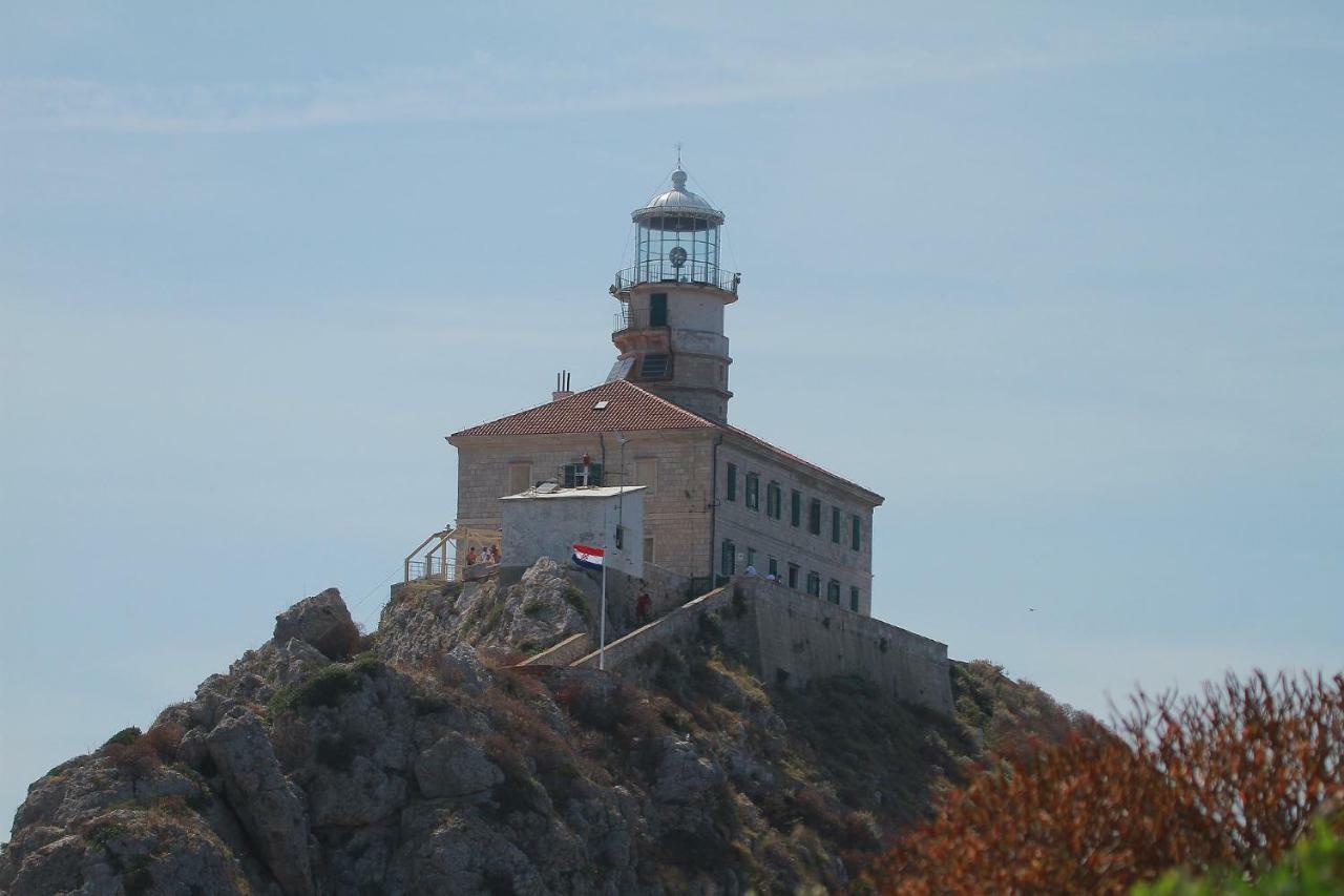 Val Comeza Otel Komiža Dış mekan fotoğraf
