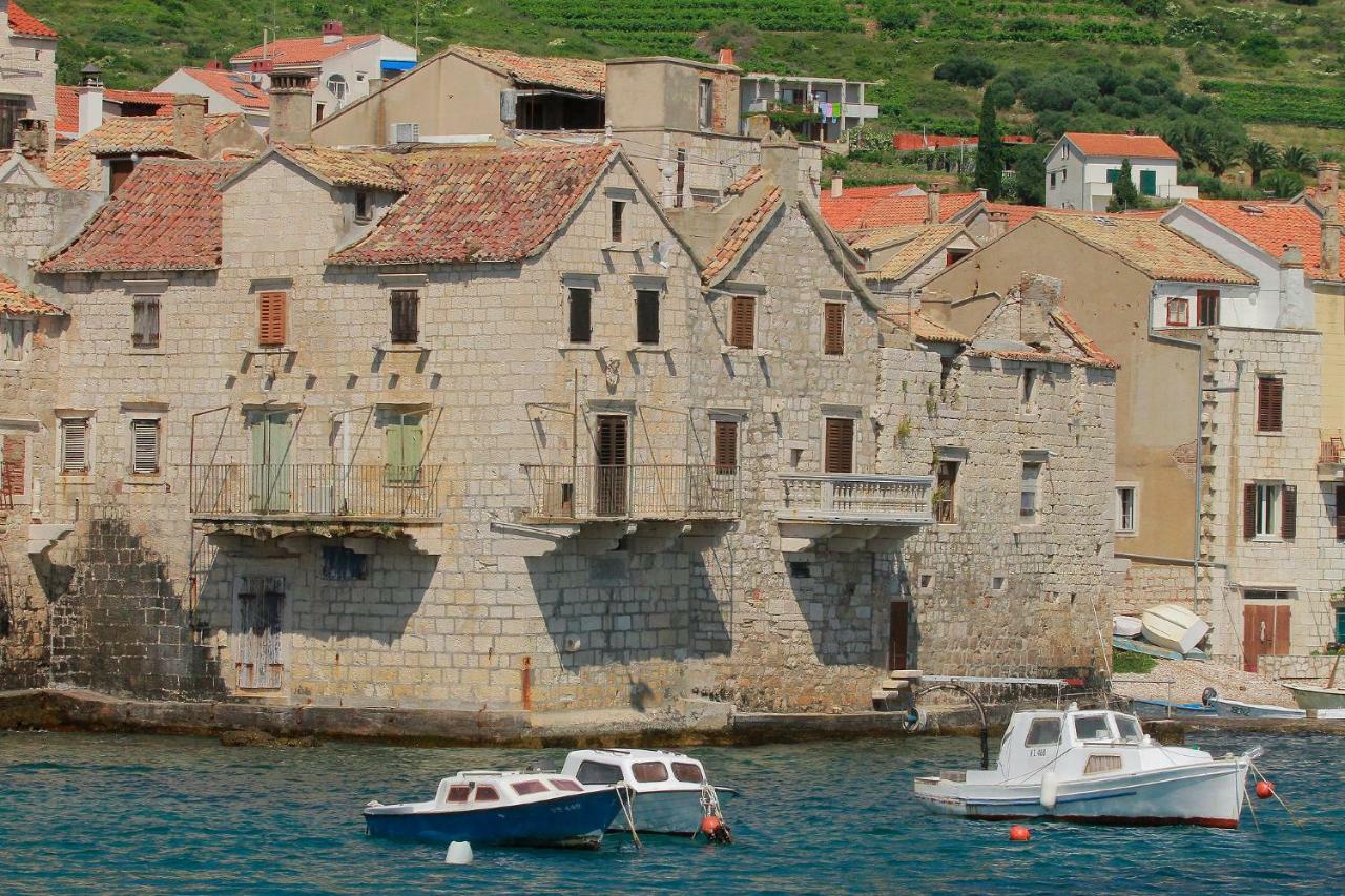 Val Comeza Otel Komiža Dış mekan fotoğraf